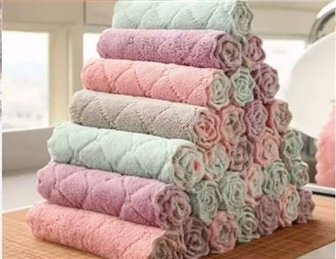 Absorbējoša lupata virtuves tīrīšanai